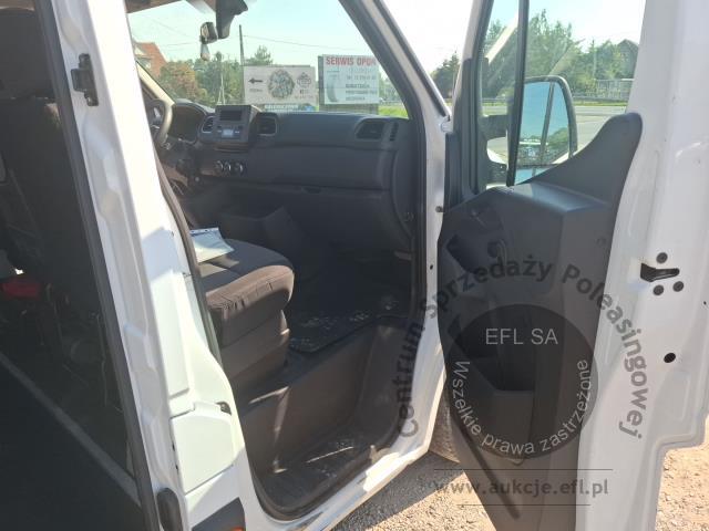 5 - Renault Master dCi L3H2 Pack Clim 2022r. DW4SL76 Pojazd znajduje się w firmie AACAR sp. z o.o. Jawornik 90, 32-400 Myślenice