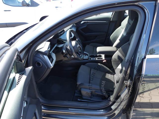 6 - Audi A3 35 TFSI mHEV S tronic 2023r. DW9VK21 Magnice