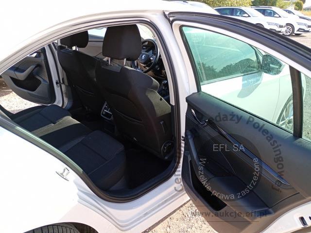 10 - Skoda Octavia 2.0 TDI Ambition 2022r. WND1845C Pojazd znajduje się w firmie ARCTOS GROUP sp. z o.o. Al. Krakowska 7, 02-183 Warszawa