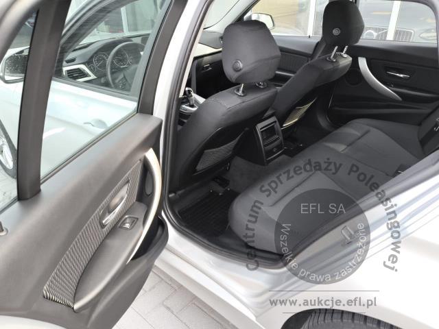 8 - BMW 320d xDrive Advantage aut 2019r. DW6CV48 UWAGA!! Pojazd znajduje się w firmie AUTO MOTO CENTRUM sp. z o.o. ul. Ostrowska 328 (przy Trasie Katowickiej) 61-312