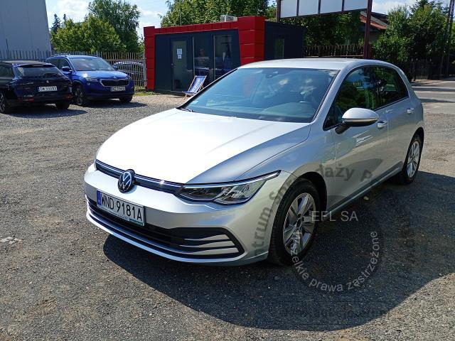 1 - VOLKSWAGEN Golf VIII 2.0 TDI Life 2022r. WND9181A Pojazd znajduje się w firmie ARCTOS GROUP sp. z o.o. Al. Krakowska 7, 02-183 Warszawa