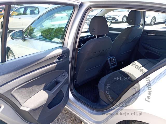 7 - VOLKSWAGEN Golf VIII 2.0 TDI Life 2022r. WND9181A Pojazd znajduje się w firmie ARCTOS GROUP sp. z o.o. Al. Krakowska 7, 02-183 Warszawa