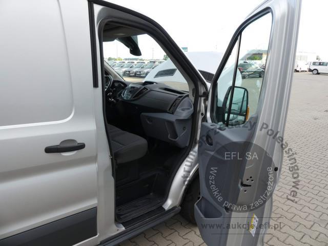 7 - FORD TRANSIT 2.0 170KM IZOTERMA 2018r.