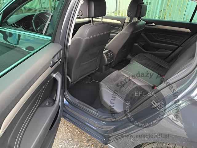 8 - Volkswagen Passat 2.0 TDI Elegance DSG 2020r. WW919SL UWAGA!! Pojazd znajduje się w firmie Arctos Sp. z o.o. Warszawa, Al. Krakowska 7, 02-183 Warszawa