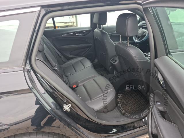9 - Opel Insignia 2.0 CDTI Business Ele 2022r. SK143WT Magnice