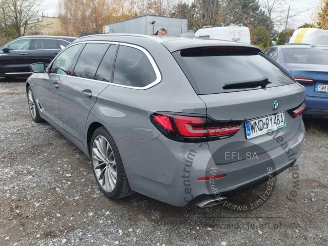 2 - BMW  Seria 5 2022r. WND9148A Pojazd znajduje się w firmie ARCTOS GROUP sp. z o.o. Al. Krakowska 7, 02-183 Warszawa