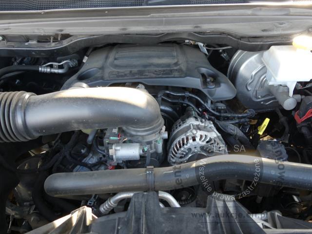 16 - RAM LIMITED 5.7 HEMI AUTOMAT 4x4 2023r.