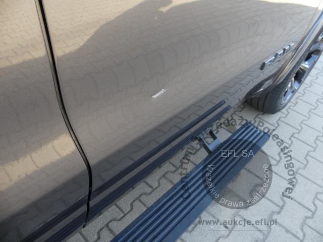 28 - RAM LIMITED 5.7 HEMI AUTOMAT 4x4 2023r.