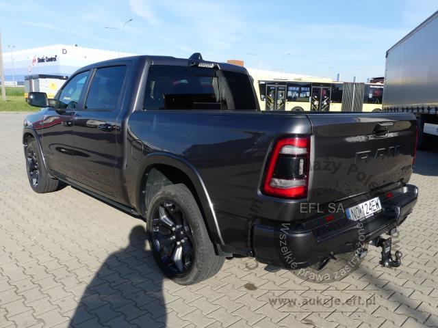 4 - RAM LIMITED 5.7 HEMI AUTOMAT 4x4 2023r.