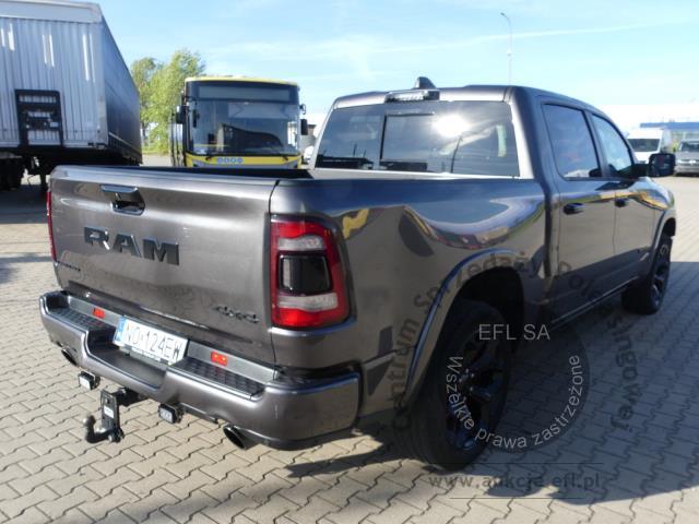 6 - RAM LIMITED 5.7 HEMI AUTOMAT 4x4 2023r.