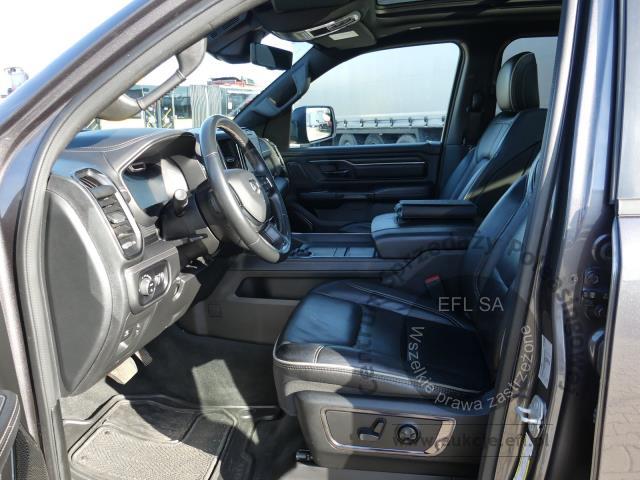 7 - RAM LIMITED 5.7 HEMI AUTOMAT 4x4 2023r.
