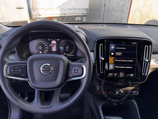 7 - Volvo XC40 T5 Plug-In Hybrid Inscription 2021r. SK878VN UWAGA!! Pojazd znajduje się w lokalizacji: Katowice 40-689, Małachowskiego 16