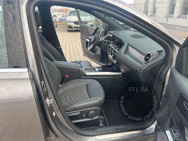 10 - Mercedes - Benz B 200 d 8G-DCT 2024r. DW1YL89 UWAGA!! Pojazd znajduje się w lokalizacji: Warszawa, Al. Krakowska 7, 02-183 Warszawa