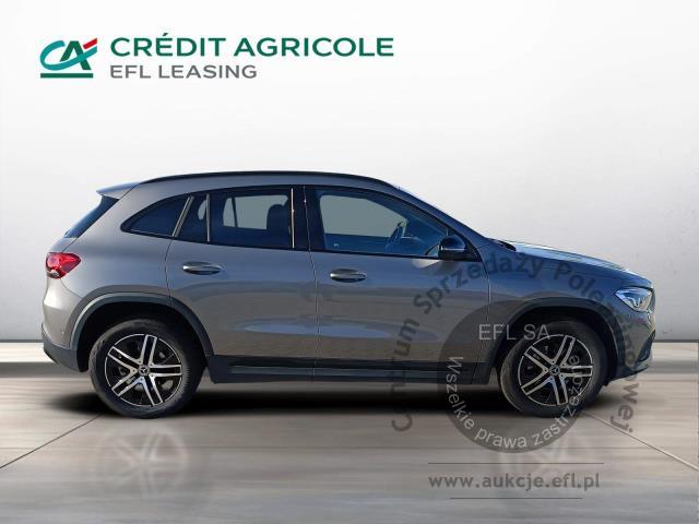 4 - MERCEDES - BENZ GLA 200 1.3 163KM 2022r.