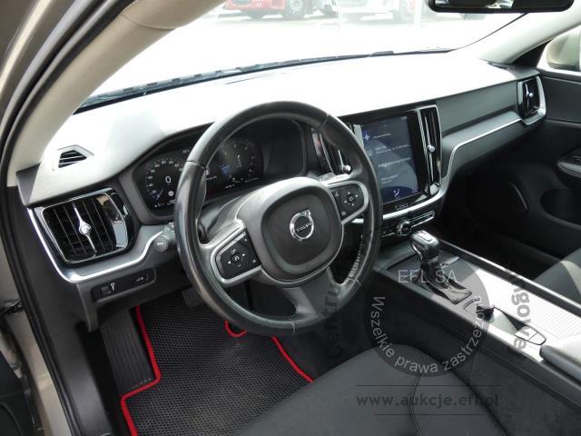 5 - VOLVO V60 2.0 D3 150KM KOMBI AUTOMAT 2019r.