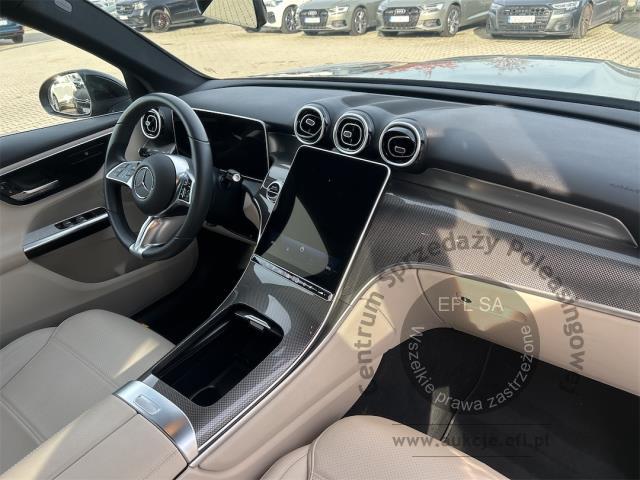 9 - MERCEDES BENZ GLC 300 DE 4-MATIC AVANTGARDE 2024r. DX31069 Magnice