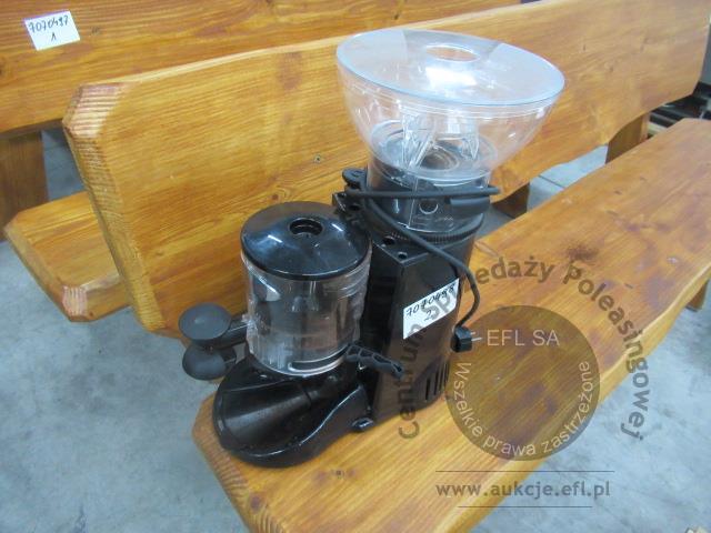 1 - Młynek do kawy CUNILL RESTO QUALITY