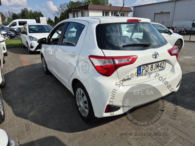 2 - Toyota Yaris 1.0 Active 2018r. PO8JM42 UWAGA!! Pojazd znajduje się w lokalizacji: Janki, Al. Krakowska 52, 05-090 Janki