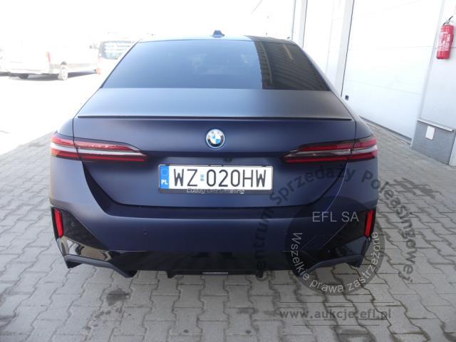 12 - BMW 550E XDRIVE HYBRYDA PLUG-IN 2024r.