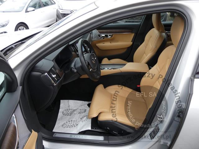 7 - Volvo V90 Cross Country B5 D AWD 2023r. WZ003GG AUTO MOTO CENTRUM Sp. z o.o. Poznań 61-312, ul. Ostrowska  328