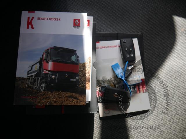 14 - Ciężarówka do transportu drewna RENAULT / VP K520 DE13 6X6 MEDIUM 2024r.