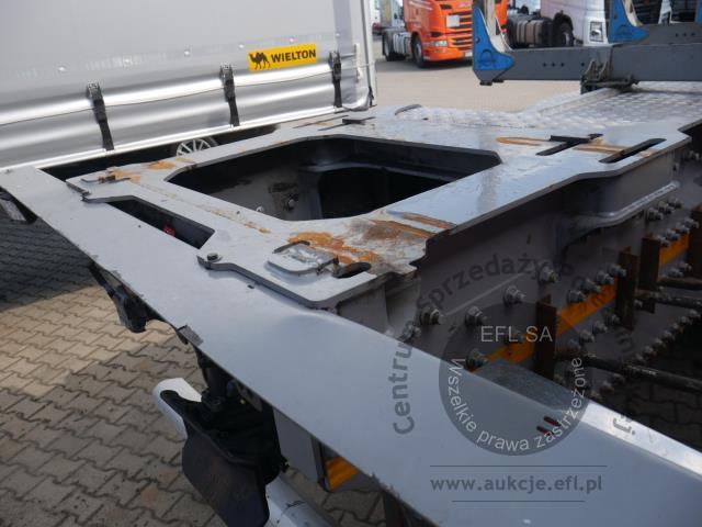 18 - Ciężarówka do transportu drewna RENAULT / VP K520 DE13 6X6 MEDIUM 2024r.