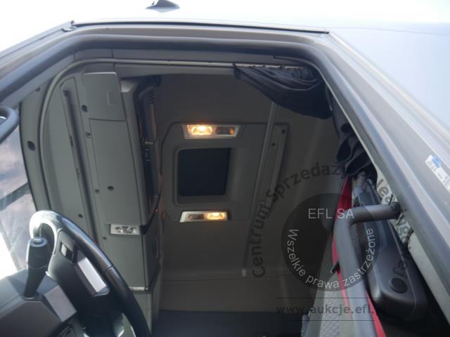 6 - Ciężarówka do transportu drewna RENAULT / VP K520 DE13 6X6 MEDIUM 2024r.