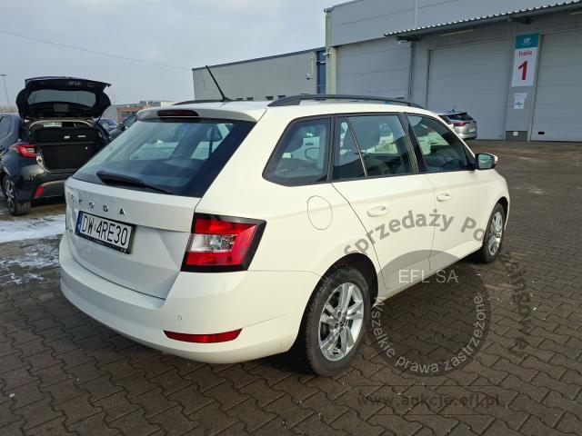 4 - Skoda  Fabia 1.0 TSI Classic Ambitio 2021r. DW4RE30 Magnice