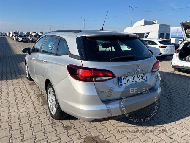 3 - Opel Astra V 1.5 CDTI Edition S&amp;S Kombi 2020r. DW3LN45 UWAGA!! Pojazd znajduje się w firmie AUTO MOTO CENTRUM sp. z o.o. ul. Ostrowska 328 (przy Trasie Katowickiej) 61-312