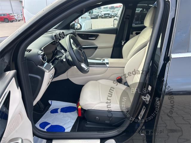 7 - MERCEDES BENZ GLC 300 DE 4-MATIC AVANTGARDE 2024r. DX25629 Pojazd znajduje się w firmie MDM AUTO sp. z o.o. ul. Zawodników 1, 80-729 Gdańsk