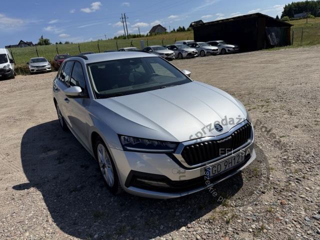 3 - Skoda Octavia 1.5 TSI ACT Ambition 2023r. GD9H121 Pojazd znajduje się w firmie MDM AUTO sp. z o.o. ul. Zawodników 1, 80-729 Gdańsk