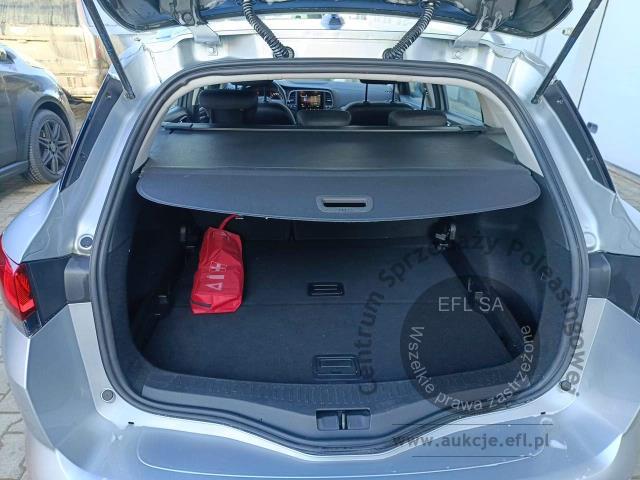 8 - Renault Megane 1.3 TCe FAP Equilibre 2022r. DW6UT11 UWAGA!! Pojazd znajduje się w firmie AUTO MOTO CENTRUM sp. z o.o. ul. Ostrowska 328 (przy Trasie Katowickiej) 61-312 Poznań