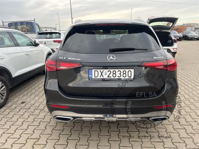 3 - MERCEDES BENZ GLC 300 DE 4-MATIC AVANTGARDE 2024r. DX28380 Magnice