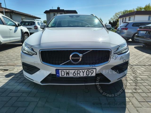 2 - Volvo V60 B4 B Momentum Pro aut 2022r. DW6RY09 UWAGA!! Pojazd znajduje się w lokalizacji: Janki, Al. Krakowska 52, 05-090 Janki