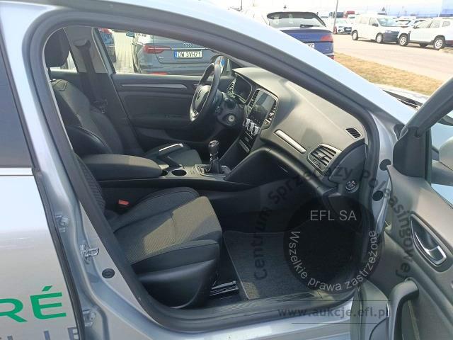 8 - Renault Megane 1.3 TCe FAP Equilibre 2022r. DW6VA76 Magnice