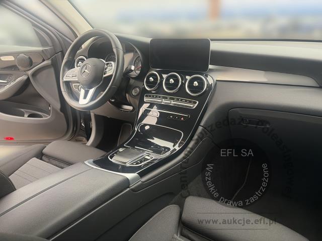 15 - EFL FINANCE MERCEDES - BENZ GLC 300e 4MATIC EQPOWER 2021r.