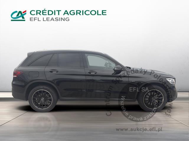 4 - EFL FINANCE MERCEDES - BENZ GLC 300e 4MATIC EQPOWER 2021r.