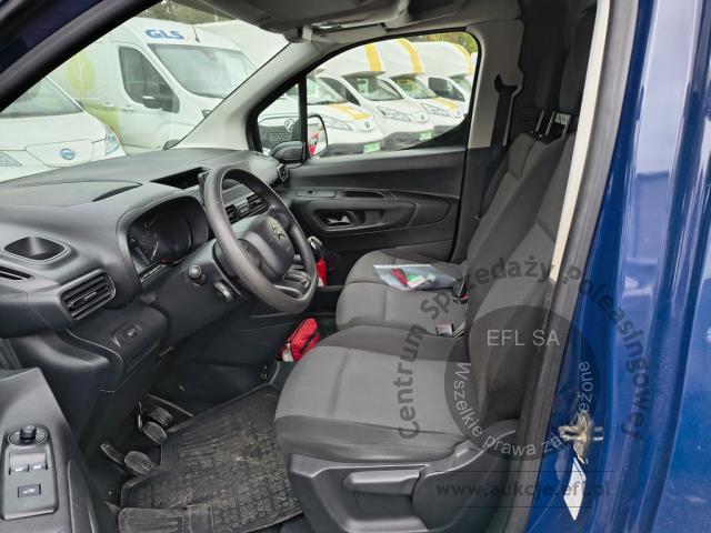 8 - Citroen Berlingo Van 1.5 BlueHDi M Clu 2021r. WW429SN UWAGA!! Pojazd znajduje się w firmie Arctos Sp. z o.o. Warszawa, Al. Krakowska 7, 02-183 Warszawa