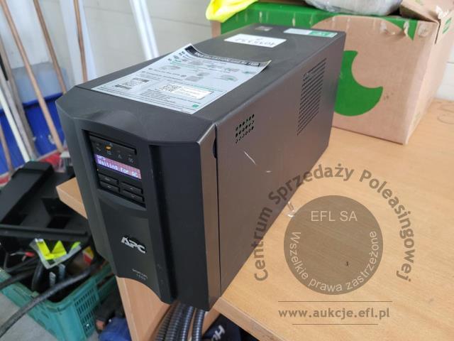 2 - Zasilacz awaryjny UPS  APC Smart  SMT1500IC