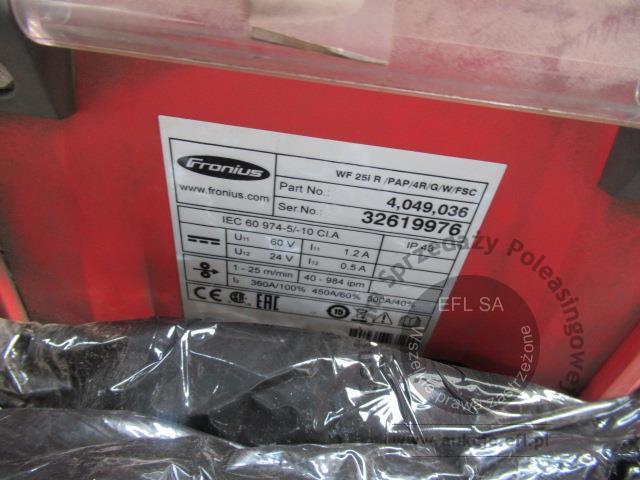 28 - Robot spawalniczy Kawasaki BA006L