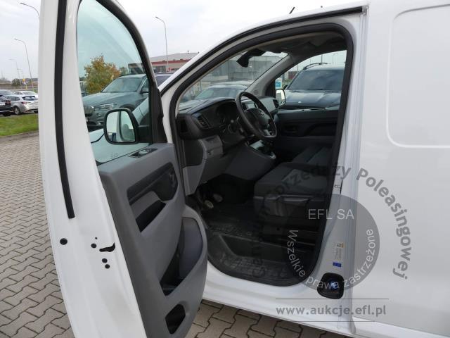 10 - Opel Vivaro 2.0 CDTI Extra Long 3,1 2022r. DW2UT24 Magnice