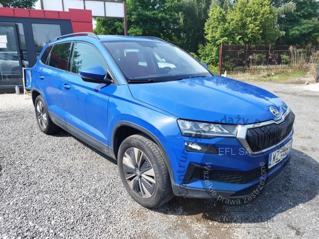 2 - SKODA Karoq 2.0 TDI SCR 4x4 Ambition 2023r. WZ796FX Pojazd znajduje się w firmie ARCTOS GROUP sp. z o.o. Al. Krakowska 7, 02-183 Warszawa