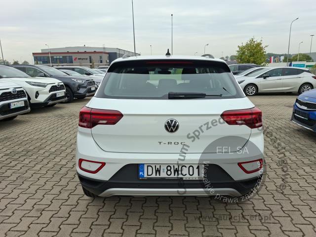 5 - Volkswagen T-ROC 1.5 TSI Life Hatchback 2023r. DW8WC01 UWAGA!! Pojazd znajduje się w firmie Arctos Sp. z o.o. Warszawa, Al. Krakowska 7, 02-183 Warszawa