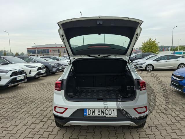 9 - Volkswagen T-ROC 1.5 TSI Life Hatchback 2023r. DW8WC01 UWAGA!! Pojazd znajduje się w firmie Arctos Sp. z o.o. Warszawa, Al. Krakowska 7, 02-183 Warszawa