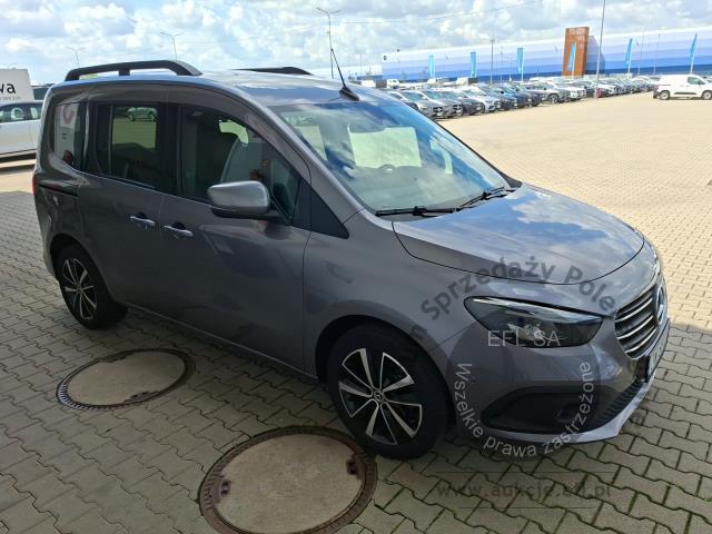 2 - MERCEDES-BENZ T180 D PROGRESSIVE AUTOMAT 2023r. DW8VX41 Magnice