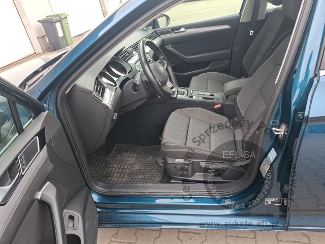 6 - Volkswagen Passat 2.0 TDI EVO Business DS 2023r. DW3VA04 Magnice