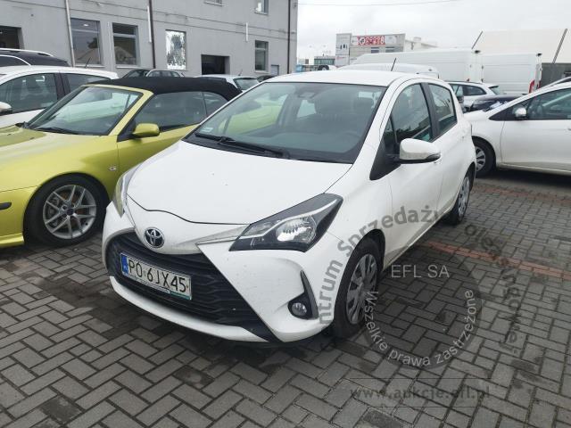 1 - Toyota Yaris 1.0 Active Hatchback
 2018r. PO6JX45 UWAGA!! Pojazd znajduje się w lokalizacji: Janki, Al. Krakowska 52, 05-090 Janki