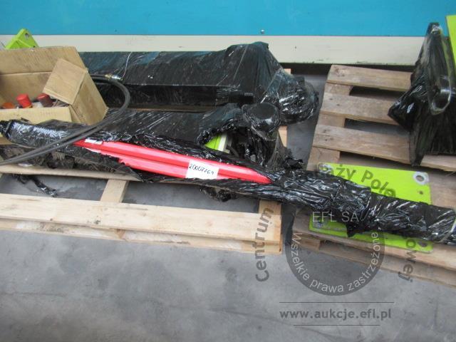 35 - Robot spawalniczy Kawasaki BA006L