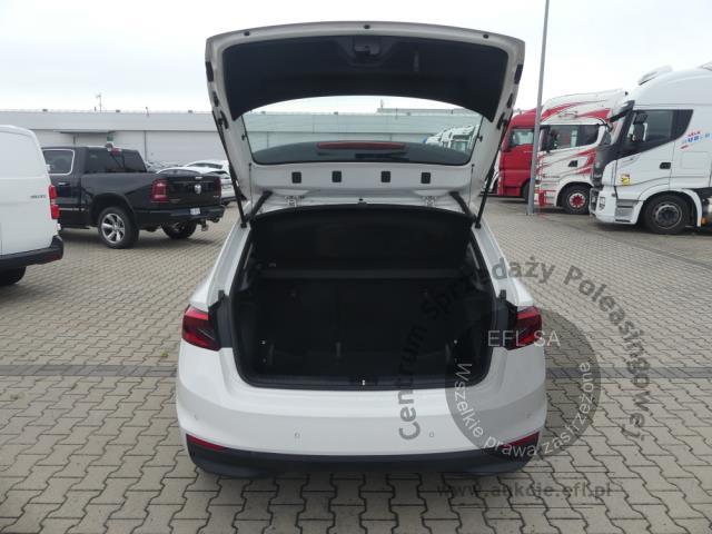 10 - Skoda Fabia 1.0 Ambition Hatchback 2023r. DW9VP26 Magnice