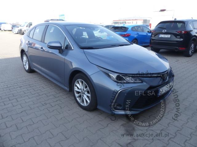 2 - Toyota Corolla 1.5 Comfort Sedan 2022r. SK252WP Magnice